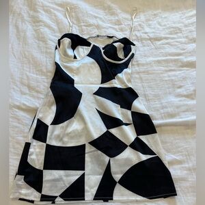Beginning Boutique Geometric Dress